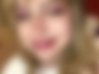 AuroreGlaeser's Live Sex Cam Show