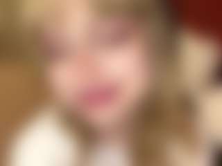 AuroreGlaeser's Live Sex Cam Show