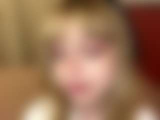 AuroreGlaeser's Live Sex Cam Show