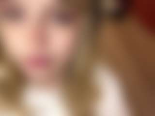 AuroreGlaeser's Live Sex Cam Show