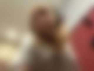 Live cam show with AuroreGlaeser - Big Tits on Soda Cam