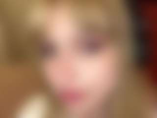 AuroreGlaeser's Live Sex Cam Show
