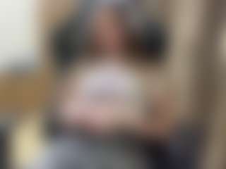 Emily's Live Sex Cam Show