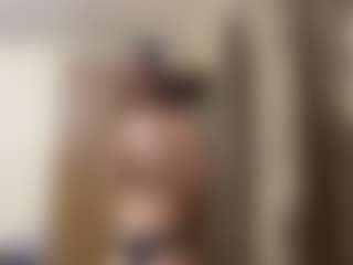 Emily's Live Sex Cam Show