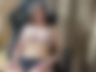 Live-Cam-Show mit Emily - Horney auf Camsoda