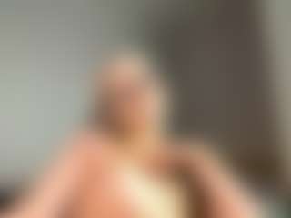 Sarah's Live Sex Cam Show