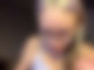 Live cam show with Sarah - Deepthroat on Camiplay Live