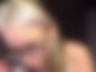 Sarah's Live Sex Cam Show