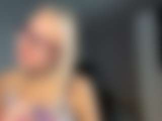 Sarah's Live Sex Cam Show
