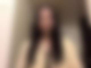 EleaseBabicz's Live Sex Cam Show