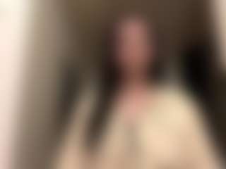 EleaseBabicz's Live Sex Cam Show