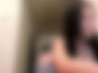EleaseBabicz's Live Sex Cam Show