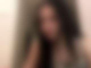 Live cam show with EleaseBabicz - Moaning on xplaylive.com