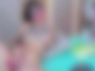 Live cam show with Nahomi-Baxter - Brown Eyes on dropp.cam