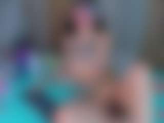 Nahomi-Baxter's Live Sex Cam Show