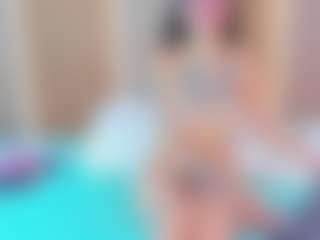 Live cam show with Nahomi-Baxter - Indian Petite on StripNow | colombia