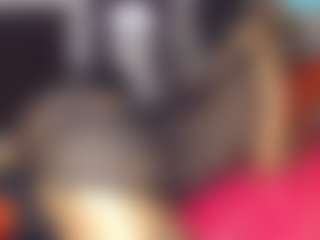 Live cam show with abigail-luv - Tease Black on Milfs Live