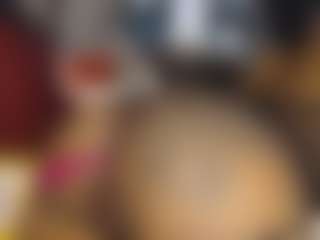 Live cam show with abigail-luv - Squirt on liverealitysex.com