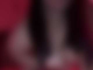 Live cam show with Itscherrylarue - Tease on liverealitysex.com