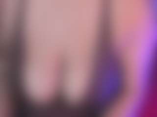 StarfireLo's Live Sex Cam Show