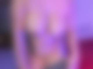 StarfireLo's Live Sex Cam Show