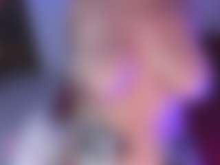 StarfireLo's Live Sex Cam Show