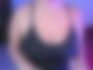 StarfireLo's Live Sex Cam Show