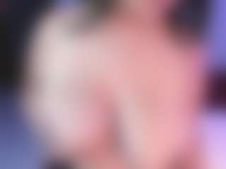 StarfireLo's Live Sex Cam Show