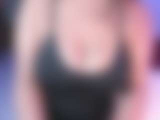 StarfireLo's Live Sex Cam Show