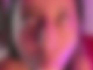 StarfireLo's Live Sex Cam Show