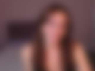 Live cam show with Aisha-Miellee - Skinny Teen (18+) on Camsoda