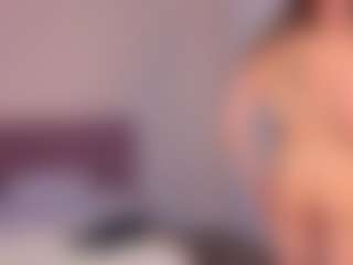 Aisha-Miellee's Live Sex Cam Show