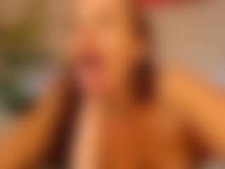 AnnieLaivly's Live Sex Cam Show