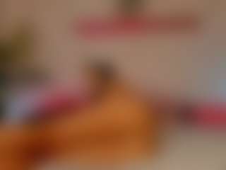AnnieLaivly's Live Sex Cam Show
