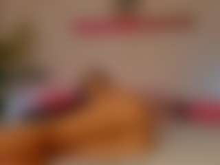AnnieLaivly's Live Sex Cam Show