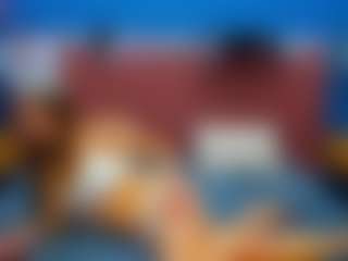 AngelaReidd's Live Sex Cam Show