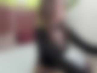 Live cam show with AylinHermosa - Skinny on sexylive.show