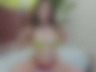 Show in cam erotica live di AylinHermosa