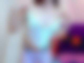 Live cam show with AylinHermosa - Flash on WildCum