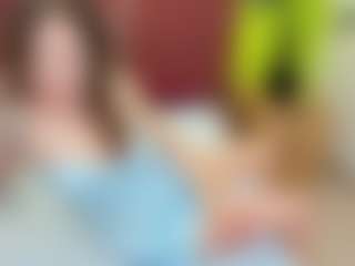 Live cam show with AylinHermosa - Athletic Brown Eyes on Camsoda