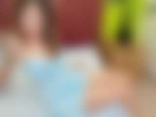 Live cam show with AylinHermosa - Foot Fetish Athletic on Dolls Live