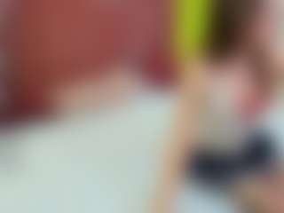 Live cam show with AylinHermosa - Small Tits on Camsoda
