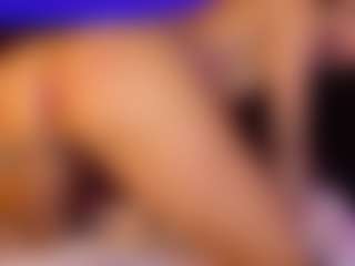 Live cam show with KATHERINX - Tattoos on madthumbs