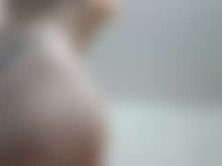 Live cam show with SparkleEmery - New Teen (18+) on Porn Luv