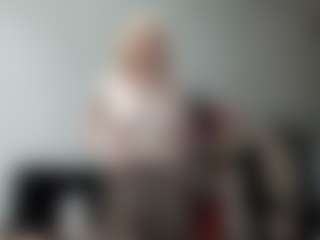 Live cam show with SparkleEmery - New Big Tits on Camversity