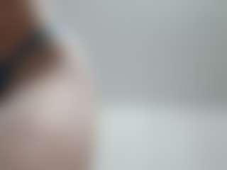 Live cam show with SparkleEmery - Wet on Camsoda