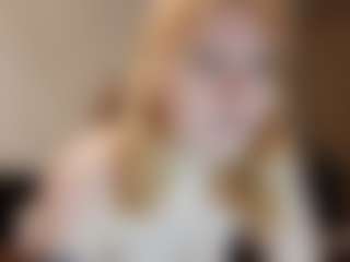 SparkleEmery's Live Sex Cam Show