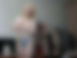 SparkleEmery's Live Sex Cam Show