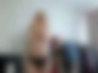 SparkleEmery's Live Sex Cam Show