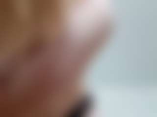 SparkleEmery's Live Sex Cam Show